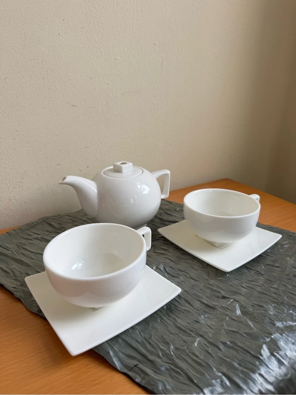 Tea Forte Individual Solstice Set Teapot Cups